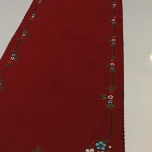 رانر مخمل قرمز گلپوش